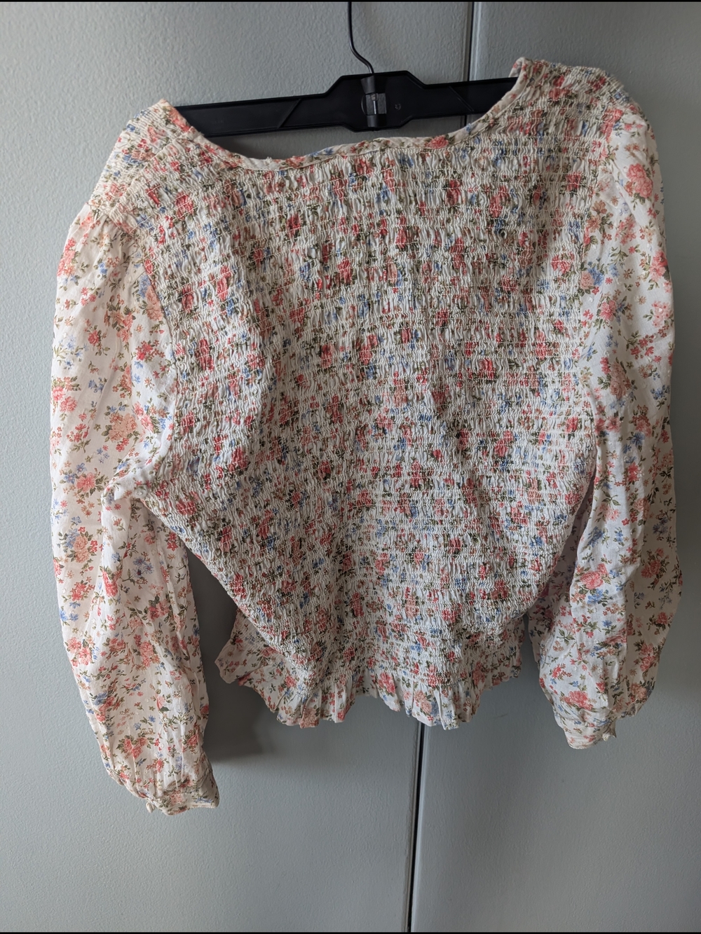 Closet Clean Out Sale. Spring Bundle Anthropologie, Abercrombie, American Eagle - Picture 5 of 13